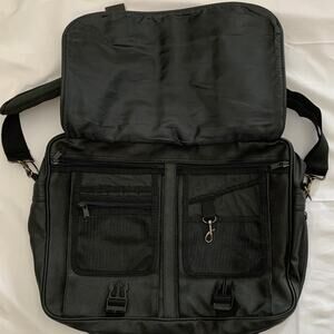 Renwick Soft Black Leather Laptop Briefcase Messenger Bag Strap Crossbody unisex